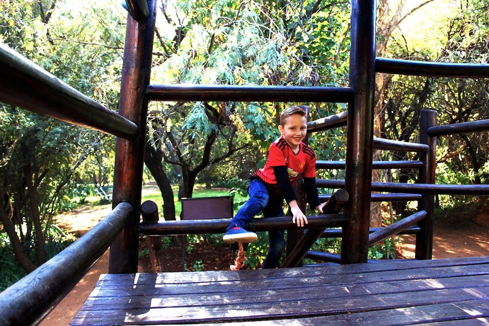 Kedar Heritage Lodge, Conference Centre & Spa Rustenburg Ngoại thất bức ảnh