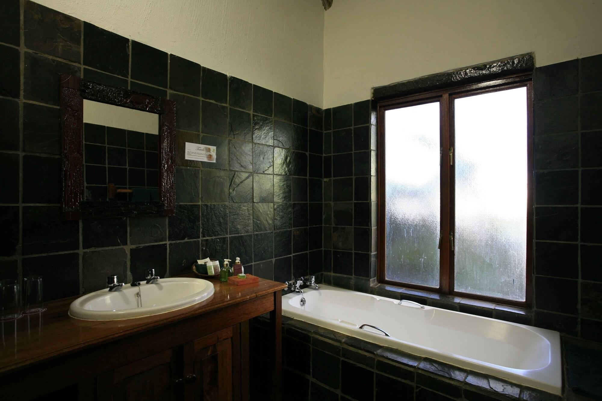 Kedar Heritage Lodge, Conference Centre & Spa Rustenburg Ngoại thất bức ảnh